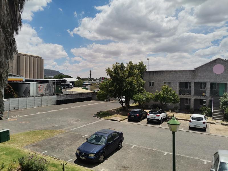 To Let 2 Bedroom Property for Rent in Paarl Western Cape
